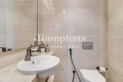 Lägenhet uthyres i Business Bay, Dubai, UAE 2 sovrum, 122.53905700 kvm Nr. 697506 - fotografi 1