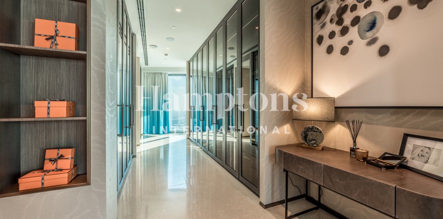 Penthouse in Jumeirah Beach Residence, Dubai, VAE 5 slaapkamers, 1105.45 vr.m. nr 697505