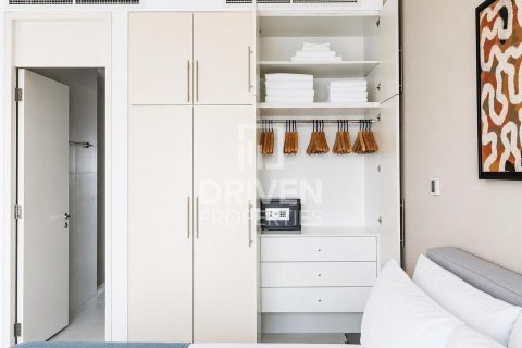 Apartmen di DIFC, Dubai, UAE 1 bilik tidur, 82.87 meter persegi № 759383 - foto 10