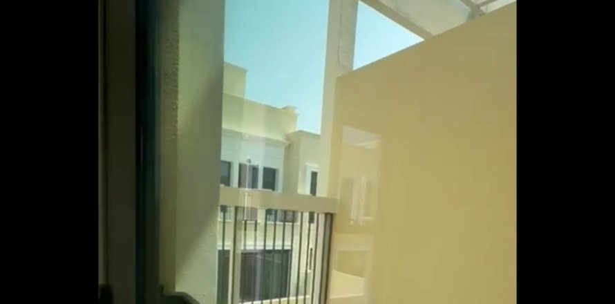 Iroda itt: Business Bay, Dubai, EAE, 108 m², azonosító: 706132