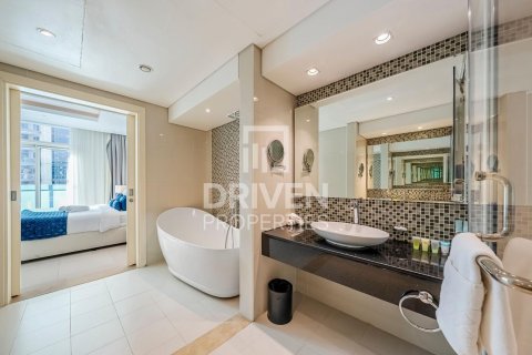 Apartament në Downtown Dubai (Downtown Burj Dubai), Dubai, Emiratet e Bashkuara Arabe 3 dhoma gjumi, 164.44 m2. № 765275 - Foto 9