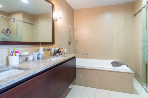 شقة للبيع في نخلة جميرا، دبي، الإمارات العربية المتحدة 3 غرفة نوم ، 211 متر مربع ، رقم 696121 - صورة 16