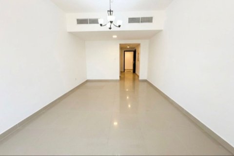 Al Majaz, Sharjah, संयुक्त अरब अमीरात में अपार्टमेंट, 1 बेडरूम, 69.68 वर्ग मीटर, संख्या 748691 - फ़ोटो 2