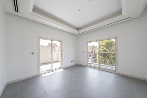 Jumeirah Golf Estates, Dubai, UAE의 판매용 타운하우스 침실 3개, 190.92제곱미터 번호 748693 - 사진 13