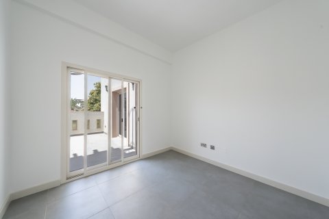 Jumeirah Golf Estates, Dubai, UAE의 판매용 타운하우스 침실 3개, 190.92제곱미터 번호 748693 - 사진 14