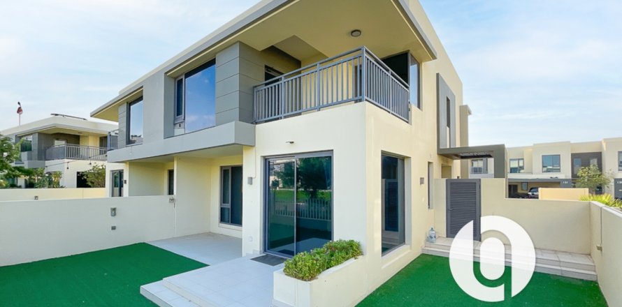 Villa asukohaga Dubai Hills Estate, AÜE: 5 magamistoaga, 277 m² Nr 721294