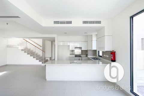 Villa til leie i Dubai Hills Estate, Dubai, Emiratene 5 soverom, 277 kvm Nr. 721294 - Foto 4