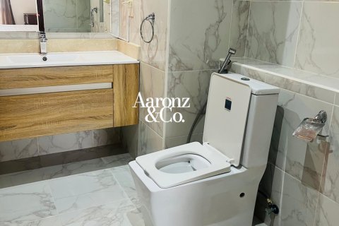Apartment til leje i Jumeirah Beach Residence, Dubai, UAE 2 soveværelser, 130 kvm № 721293 - foto 10
