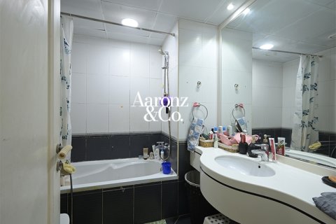 Apartament de vânzare în Jumeirah Lake Towers, Dubai, EAU 1 dormitor, 92 mp. №721291 - poză 10
