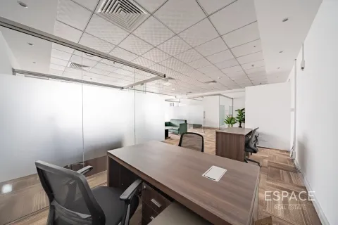 Офис Бизнес-Бэй, Дубай, БАӘ-да 108 м² № 661169 - фото 4