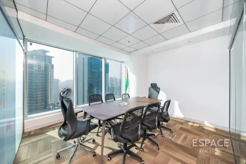 Офис Бизнес-Бэй, Дубай, БАӘ-да 108 м² № 661169 - фото 3