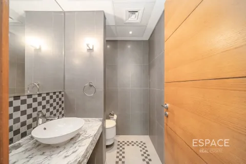 Jumeirah Park, Dubai, संयुक्त अरब अमीरात में विला, 4 बेडरूम, 455 वर्ग मीटर, संख्या 661172 - फ़ोटो 10