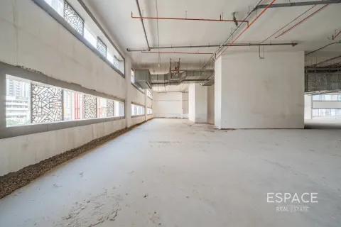 Business Bay, Dubai, UAE의 임대용 사무실 5939제곱미터 번호 661173 - 사진 16