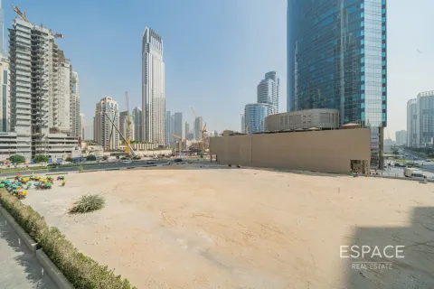 Business Bay, Dubai, UAE의 임대용 사무실 5939제곱미터 번호 661173 - 사진 12