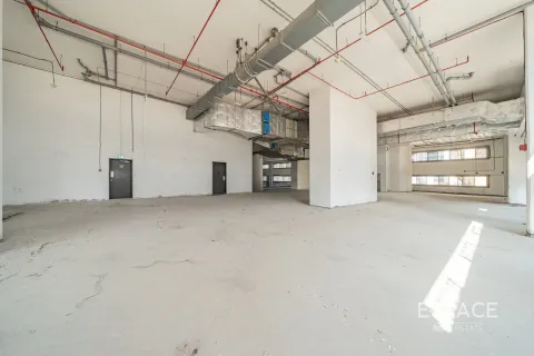 Business Bay, Dubai, UAE의 임대용 사무실 5939제곱미터 번호 661173 - 사진 6