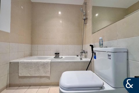 Apartman u gradu Greens, Dubai, UAE 2 spavaće sobe, 101 m2 Br. 666386 - Slika 9