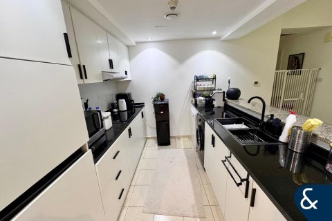 Apartman u gradu Greens, Dubai, UAE 2 spavaće sobe, 101 m2 Br. 666386 - Slika 2