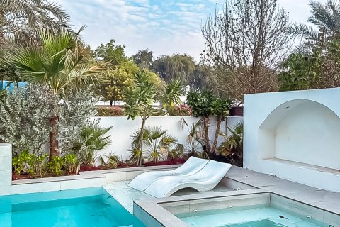Vilă de vânzare în Dubai, EAU 5 dormitoare, 396 mp.  №701778 - poză 21