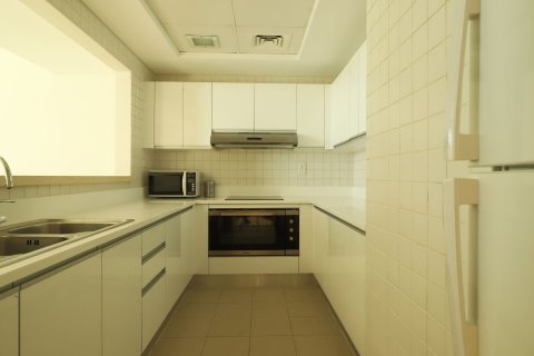 Apartament na sprzedaż w Jumeirah Beach Residence, Dubai, ZEA 2 sypialnie, 158 mkw., nr 648917 - zdjęcie 3