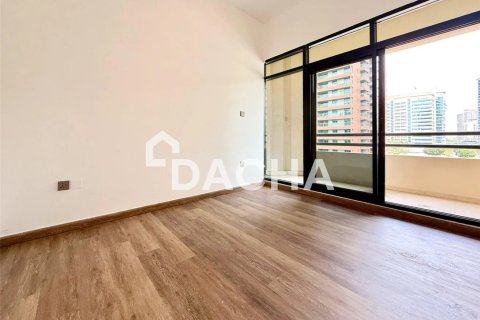 Apartment in Greens, Dubai, UAE 3 bedrooms, 155 sq.m. № 706559 - photo 11