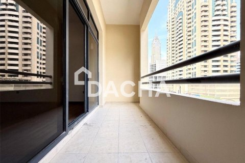 Apartment in Greens, Dubai, UAE 3 bedrooms, 155 sq.m. № 706559 - photo 25