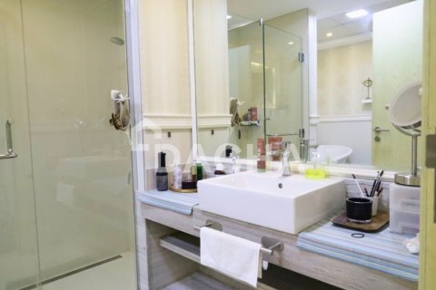 Apartament de vânzare în Jumeirah Beach Residence, Dubai, EAU 3 dormitoare, 214 mp.  №706557 - poză 18