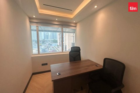 Üürile anda kontor asukohaga Dubai, AÜE: 108.7 m² Nr 732932 - pilt 10