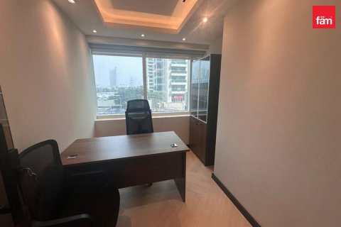 Üürile anda kontor asukohaga Dubai, AÜE: 108.7 m² Nr 732932 - pilt 5