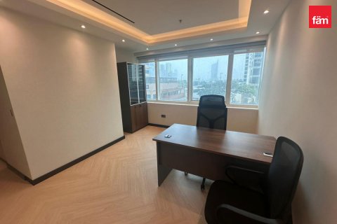 Üürile anda kontor asukohaga Dubai, AÜE: 108.7 m² Nr 732932 - pilt 3
