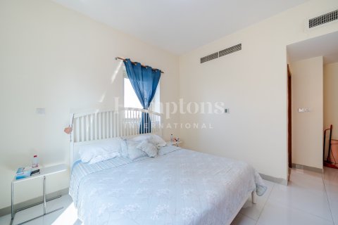 Apartment sa Greens, Dubai, UAE 2 silid-tulugan, 107.39586800 sq.m. № 721430 - larawan 3