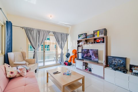 Apartment sa Greens, Dubai, UAE 2 silid-tulugan, 107.39586800 sq.m. № 721430 - larawan 11