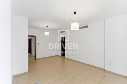 Apartamento en alquiler en Jumeirah Beach Residence, Dubai, EAU 3 dormitorios, 174.84 m2 № 744773 - foto 11