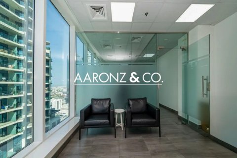 Üürile anda kontor asukohaga Business Bay, Dubai, AÜE: 130 m² Nr 680439 - pilt 5