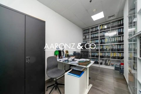 Üürile anda kontor asukohaga Business Bay, Dubai, AÜE: 130 m² Nr 680439 - pilt 7