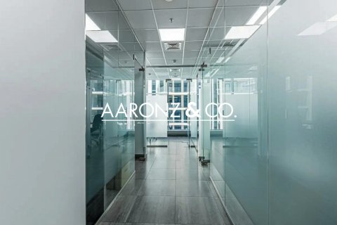 Üürile anda kontor asukohaga Business Bay, Dubai, AÜE: 130 m² Nr 680439 - pilt 4