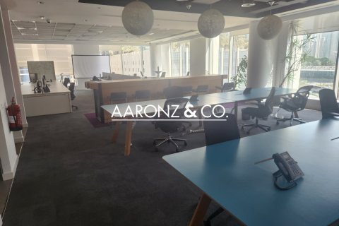 Office in Downtown Dubai (Downtown Burj Dubai), UAE 539 sq.m. № 680436