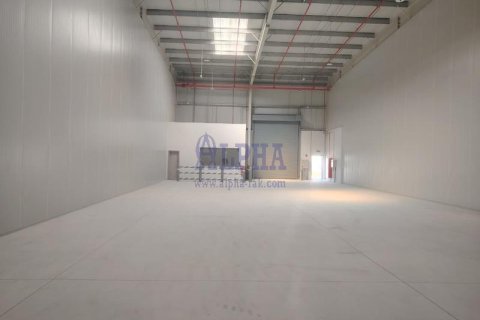 Warehouse in Ras Al Khaimah, UAE 999.9 sq.m. № 679633 - photo 16