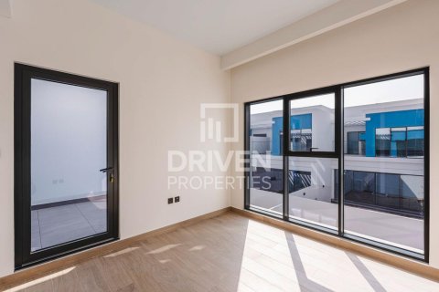 Townhouse de închiriat în Damac Lagoons, Dubai, EAU 3 dormitoare, 144 mp.  №756908 - poză 9
