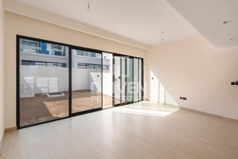 Řadový dům v Damac Lagoons, Dubai, SAE 3 ložnice, 144 m² Č.: 756908