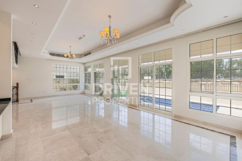 Villa i The Villa, Dubai, UAE 5 soveværelser, 561.04 kvm № 756907
