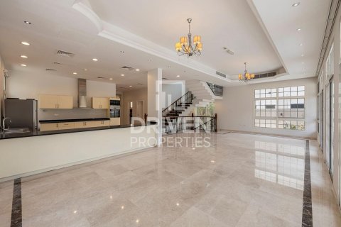 The Villa、Dubai、UAE にあるヴィラの賃貸物件 5ベッドルーム、561.04 m2、No756907 - 写真 2