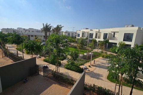 Müüa ridamaja asukohaga Ras Al Khaimah, AÜE: 2 magamistoaga, 130 m² Nr 734651 - pilt 2