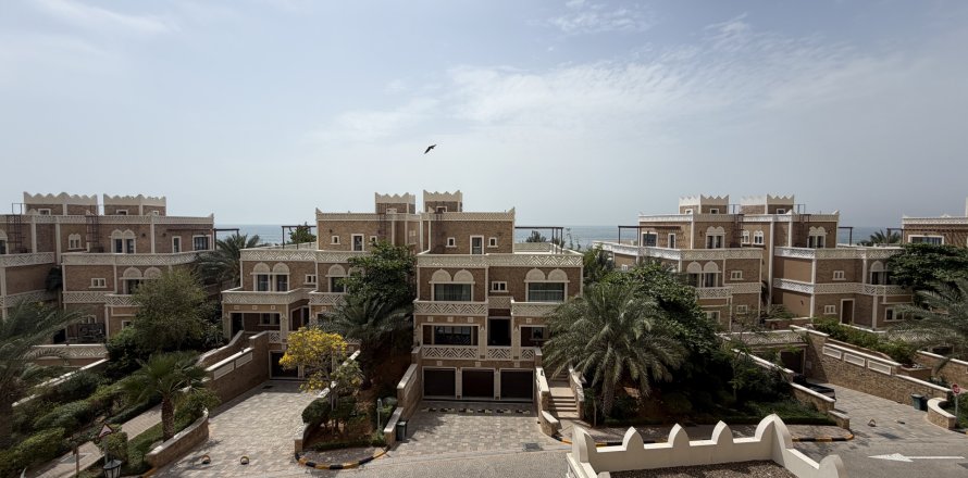 Palm Jumeirah, Dubai, संयुक्त अरब अमीरात में अपार्टमेंट, 2 बेडरूम, 224 वर्ग मीटर, संख्या 734223
