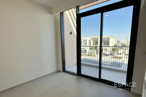 Kuća u nizu u Dubai South (Dubai World Central), Dubai, UAE 4 spavaćih soba, 231 m2 Br. 738296 - fotografija 17