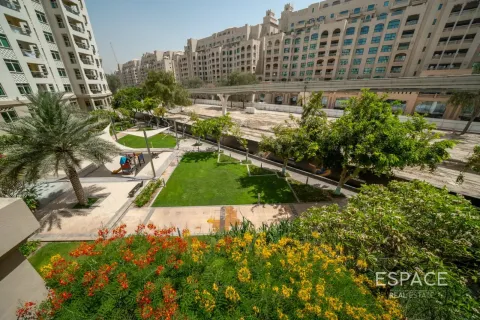 דירה להשכרה ב Palm Jumeirah, Dubai, איחוד האמירויות 1 חדר שינה, 106 מ"ר, מספר 738295 - תמונה 7
