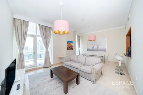 Appartamento in affitto a Dubai Marina, Dubai, EAU 2 camere da letto, 134 mq. № 738297 - foto 2