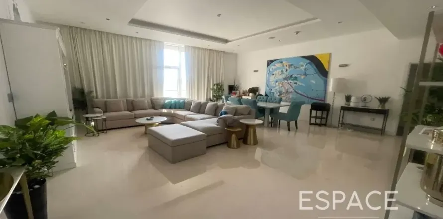 Leilighet i Palm Jumeirah, Dubai, Emiratene 3 soverom, 222 kvm nr. 738300