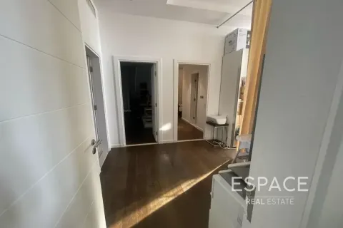 Appartement te huur in Palm Jumeirah, Dubai, VAE 3 slaapkamers, 222 vr.m., nr 738300 - foto 9