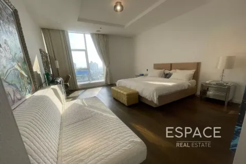 Appartement te huur in Palm Jumeirah, Dubai, VAE 3 slaapkamers, 222 vr.m., nr 738300 - foto 5