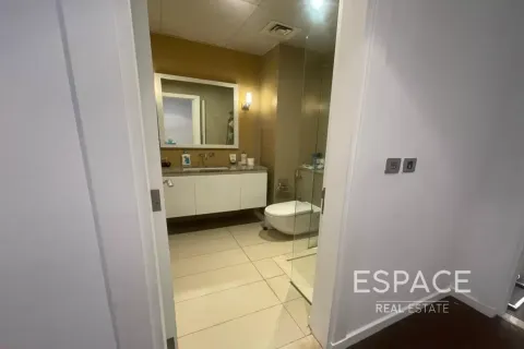 Appartement te huur in Palm Jumeirah, Dubai, VAE 3 slaapkamers, 222 vr.m., nr 738300 - foto 14